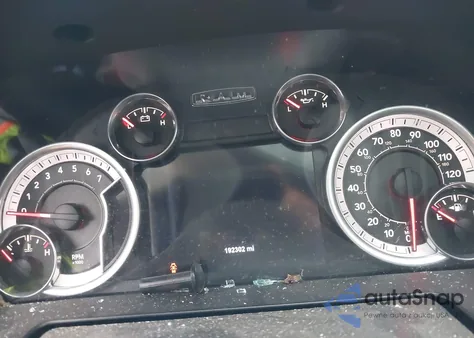 2015 Ram 1500 Sport z USA, uszkodzony, nr VIN 1C6RR7MT2FS520876